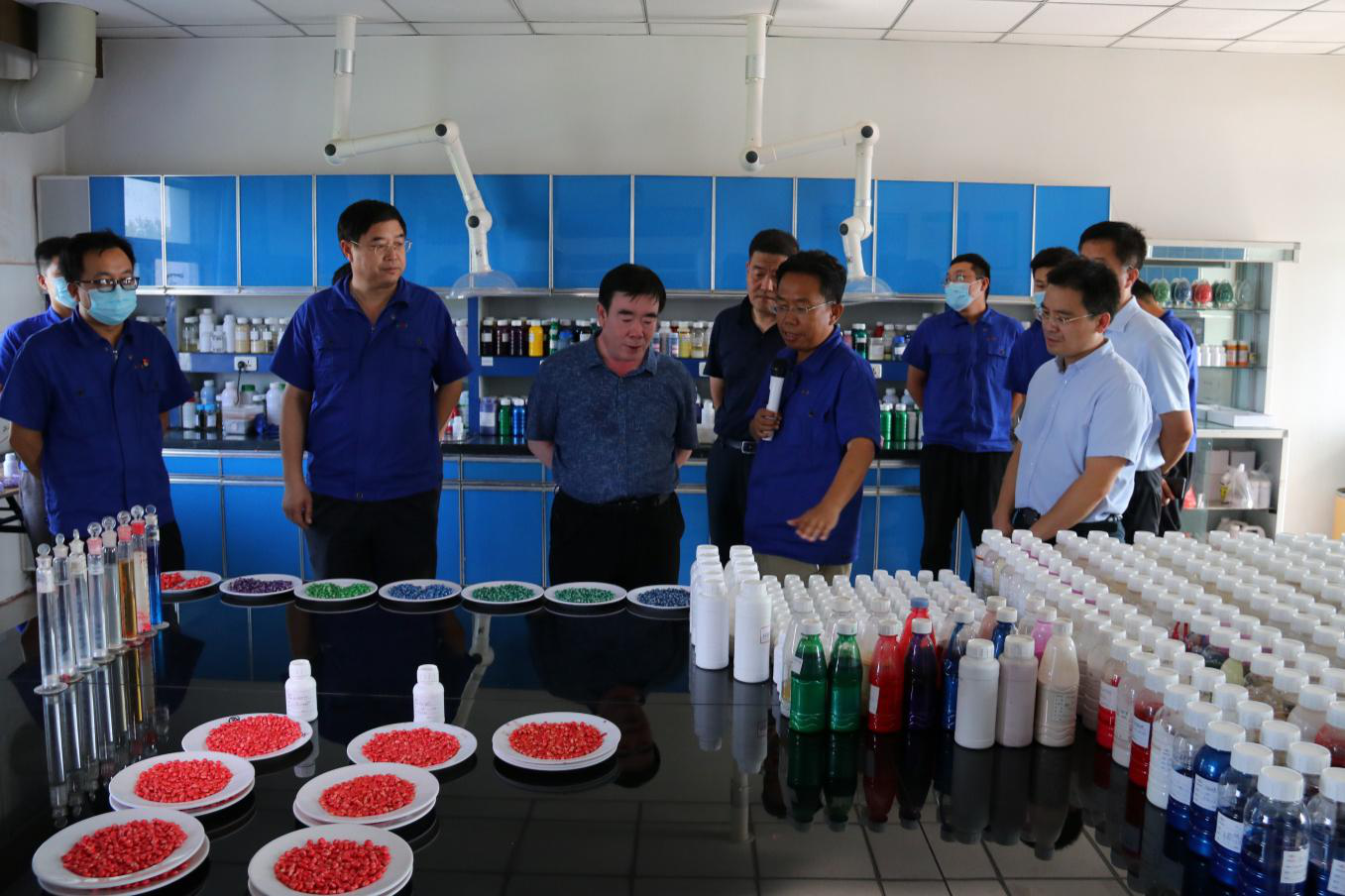 三牛娱乐集团,长沙杀虫剂,长沙光气衍生物,长沙氨基酸保护剂,长沙锂离子电池材料